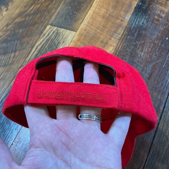 Snowgum Red Cotton Baseball Cap Adjustable Strapback Hat - Picture 5 of 10